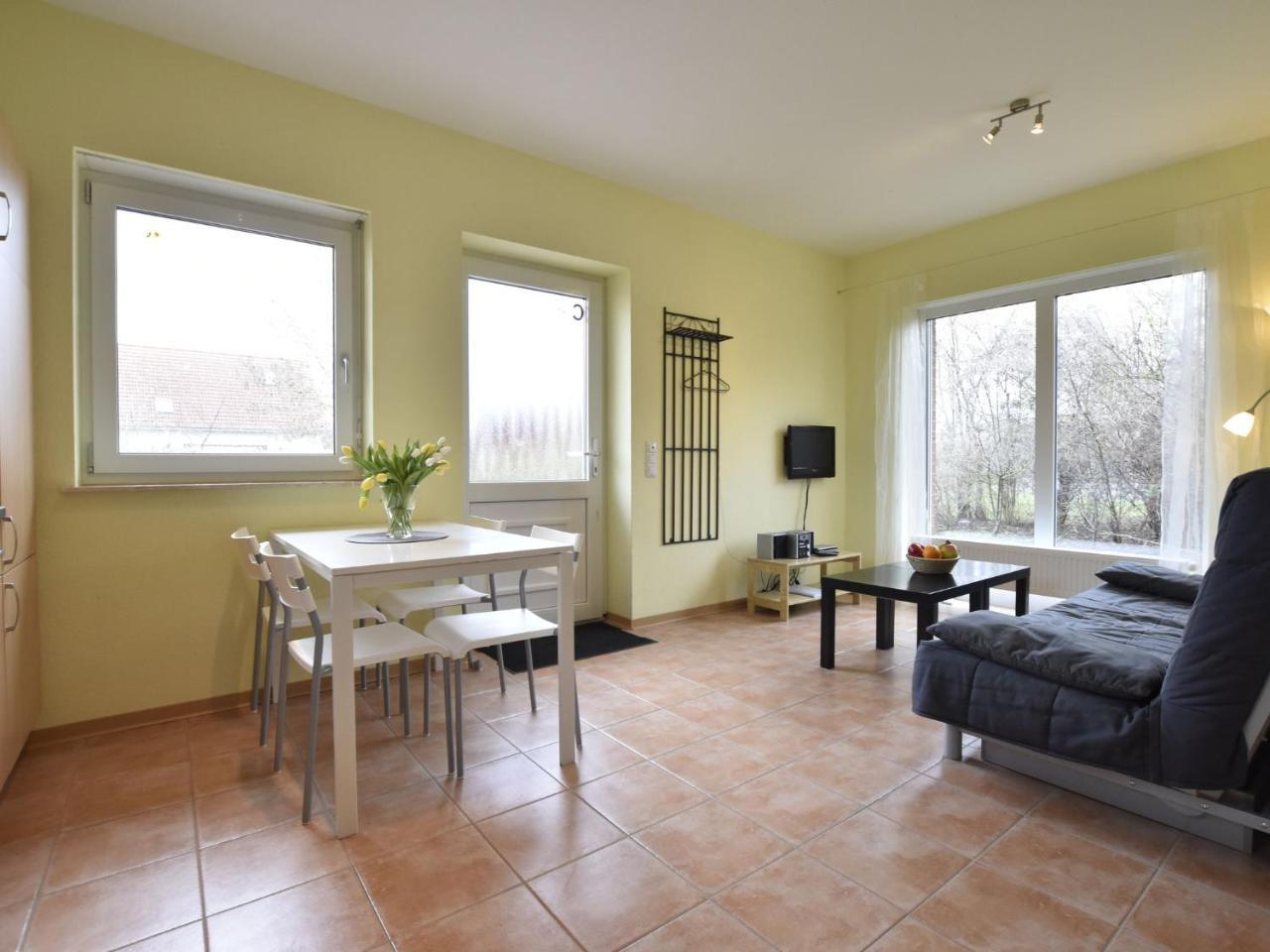 Peaceful Apartment In Zierow With Terrace Dış mekan fotoğraf